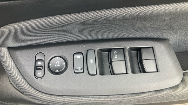 Honda Jazz 1.5 i-MMD Hybrid SE 5dr eCVT Hybrid Hatchback